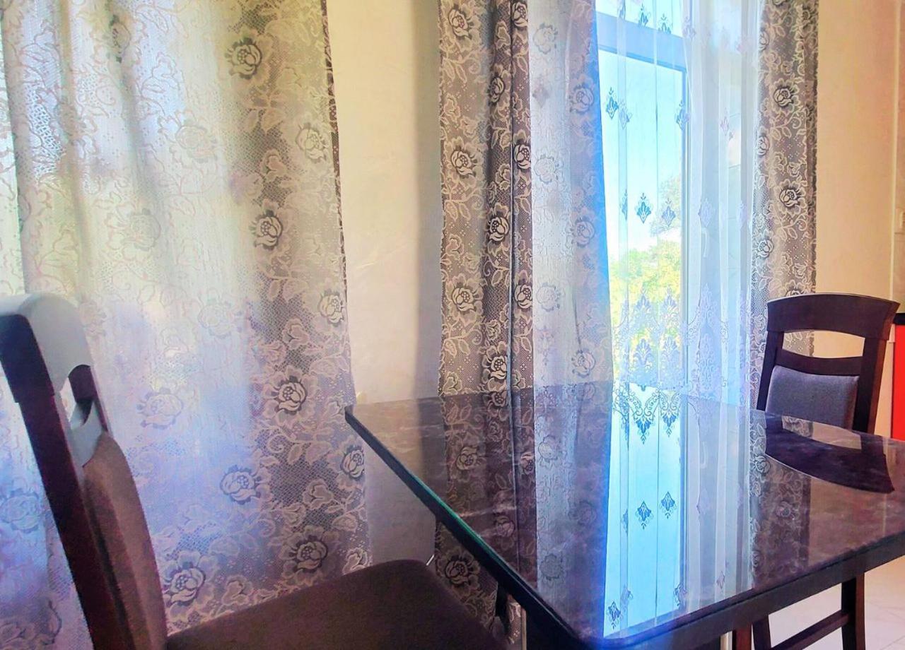 Апартаменти В Будиночку Біля Софіївського Парка Umanʼ Exteriér fotografie